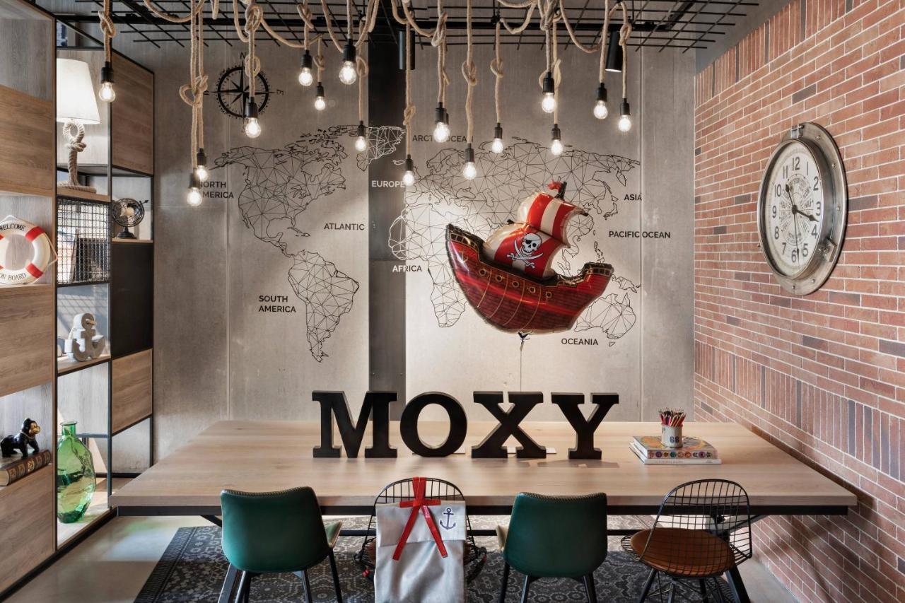 Moxy Bremen Hotel Exterior photo